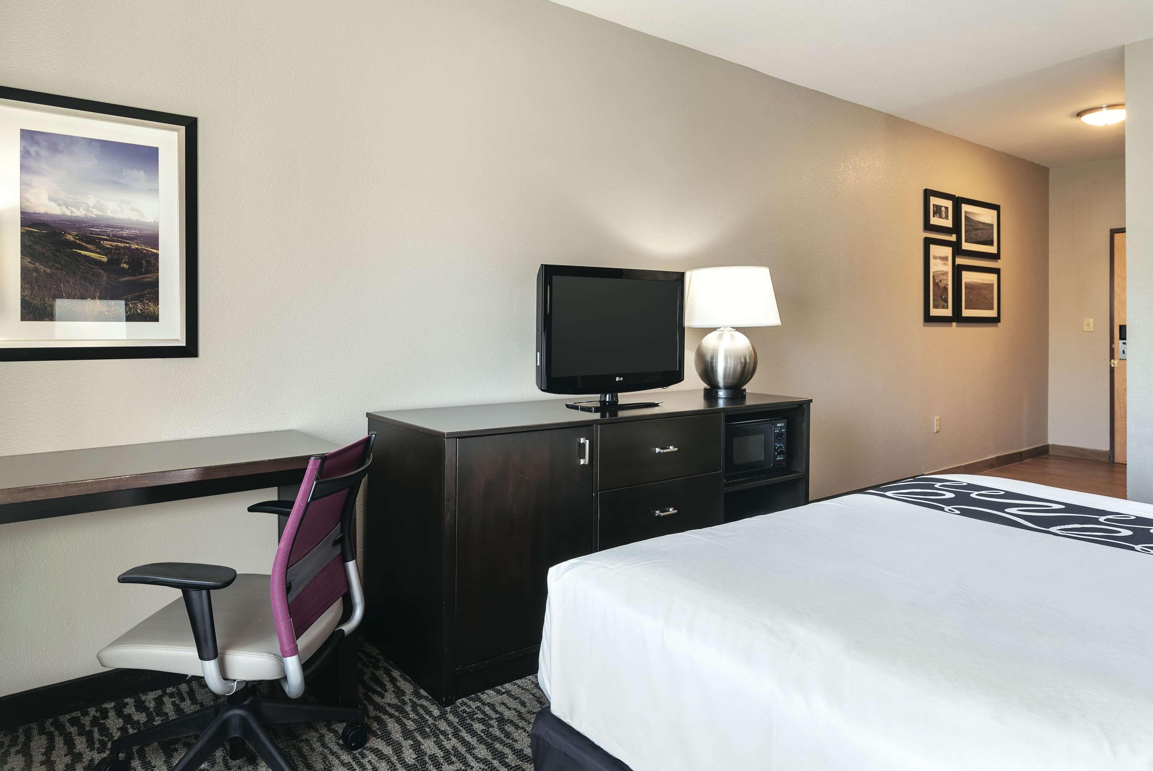 La Quinta Inn By Wyndham Livermore Extérieur photo
